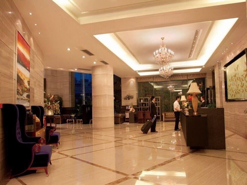 Jun Hao Hotel Дунгуань Екстер'єр фото